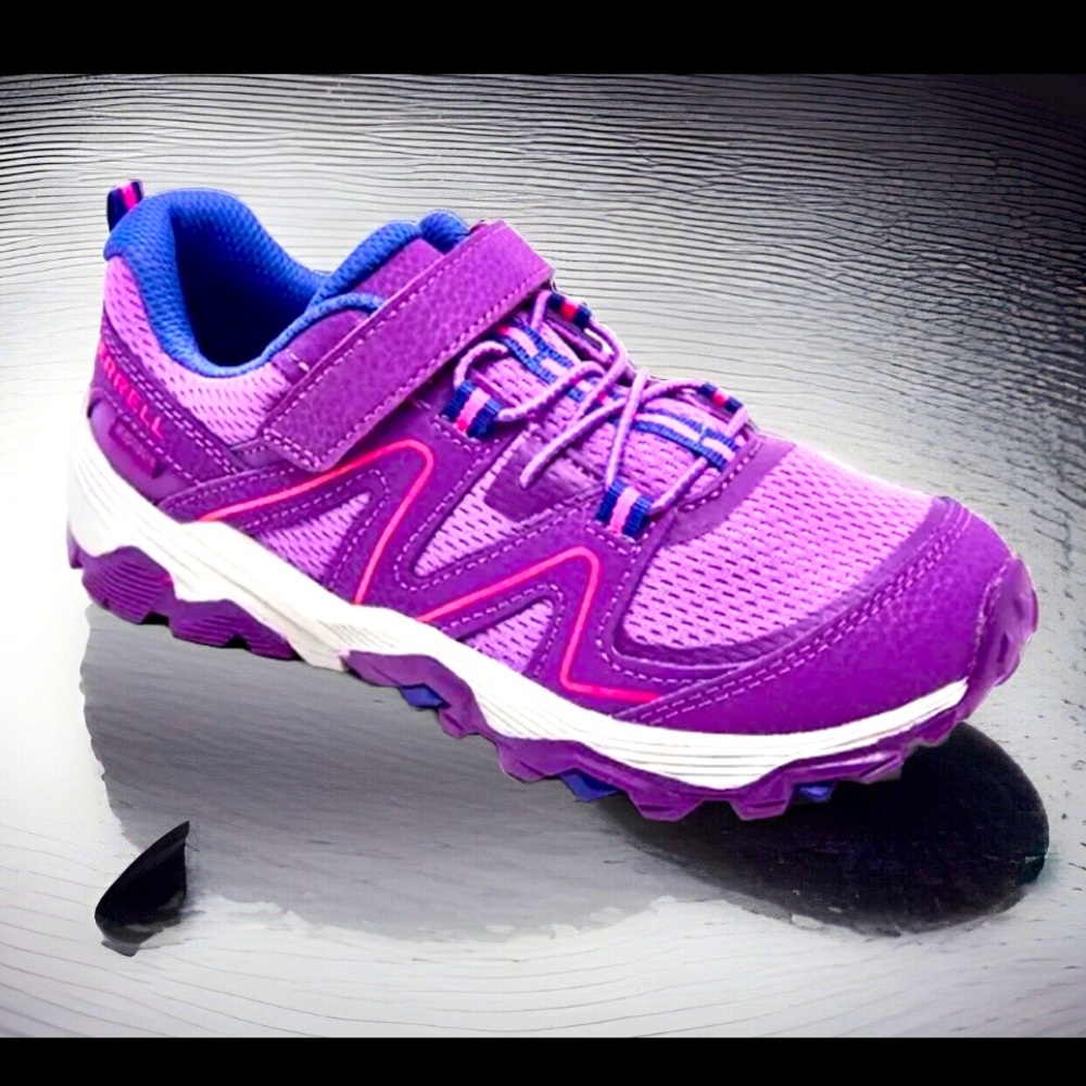 Merrell Berry Trail Quest Stay-Put EVA Footbed Anti-bacterial Leather Sneakers